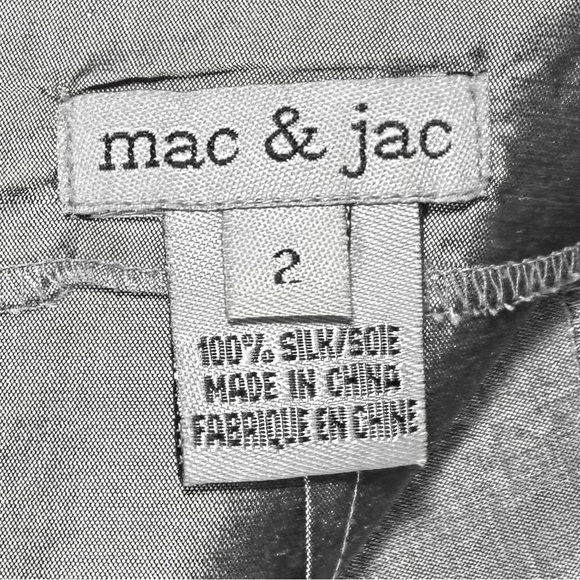 mac & jac Steel Grey Beaded Silk Pencil Skirt with Peachy Pink Flutter Hem (2) - Picture 2 of 11